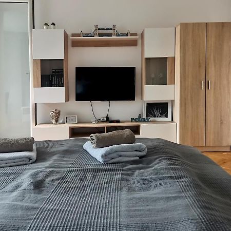 Center Apartment Iva 诺威萨 外观 照片
